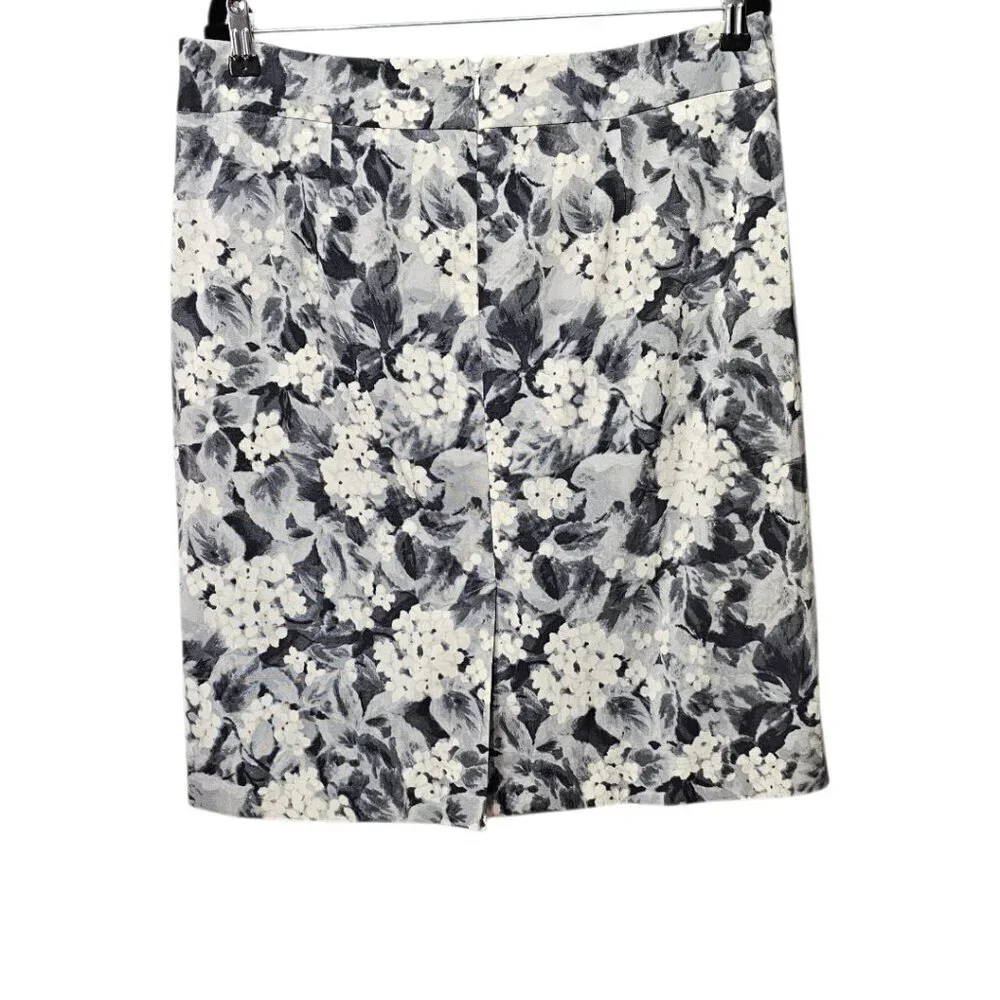 Talbots Women's Floral Monochrome Lined Pencil Skirt 14 Gray White Rayon Cotton